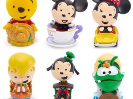 Mickey Mouse and Friends at the Disney Parks Mystery Figure