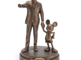 Walt Disney and Mickey Mouse ”Partners” Figure