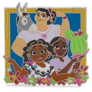 Mirabel Luisa and Isabela Madrigal Pin - Encanto
