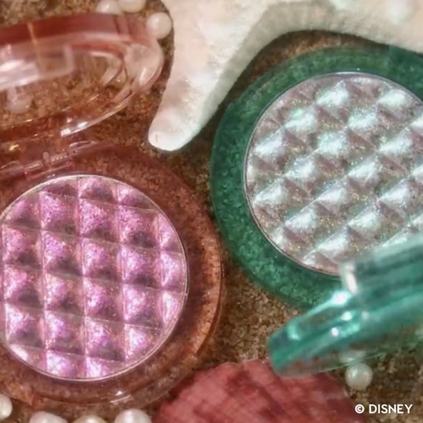 Sebastian ''Soft Shell'' Multi-Chrome Highlighter by ColourPop - The Little Mermaid