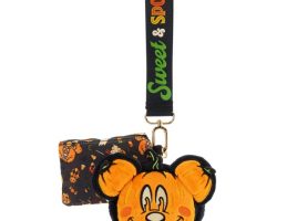 Mickey Mouse Halloween Wristlet Set
