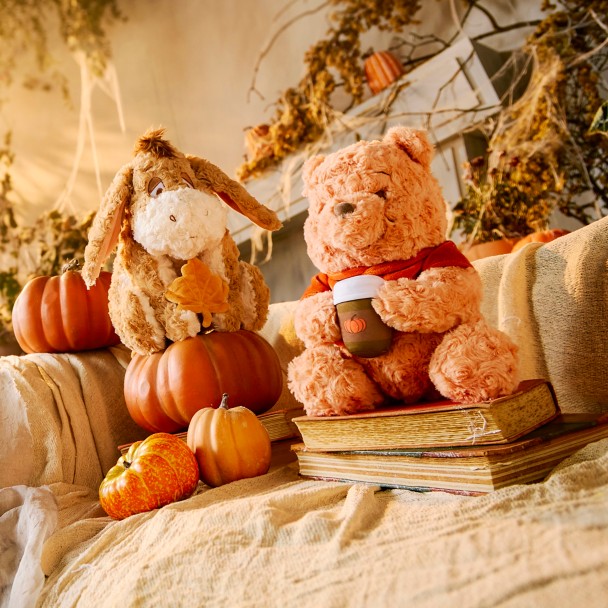 Winnie the Pooh ''Fall Vibes'' Plush - 10'' - Exclusive