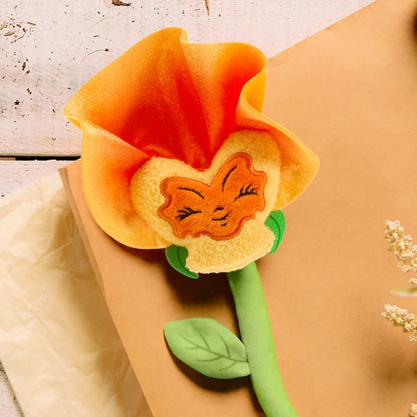 Orange Pansy Plush Flower - Alice in Wonderland - Blooms by Disney - 14'' - D23 The Ultimate Disney Fan Event
