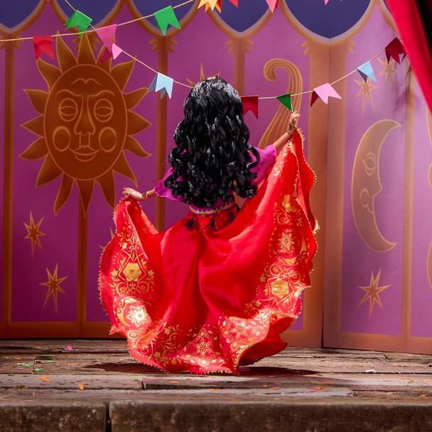 Esmeralda Limited Edition Doll - The Hunchback of Notre Dame 30th Anniversary - 16'' - D23 The Ultimate Disney Fan Event