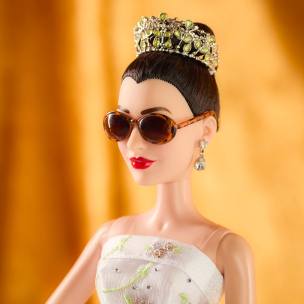 Mia Thermopolis Limited Edition Doll - The Princess Diaries - 17'' - D23 The Ultimate Disney Fan Event