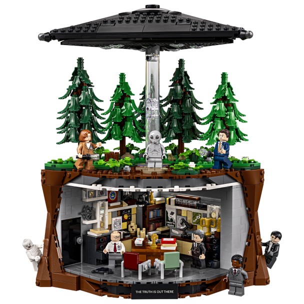 LEGO® Ideas The X-Files The Truth Is Out There 21369