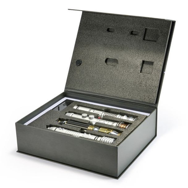 Arresting the Chancellor Legacy LIGHTSABERS Hilt Set - Star Wars - D23 The Ultimate Disney Fan Event - Limited Edition