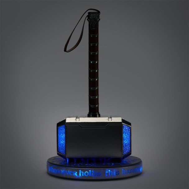 Thor Mjölnir Hammer with Lights and Sound Effects - Marvel Vault