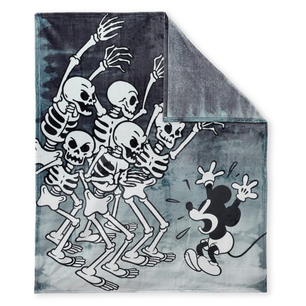 Mickey Mouse Throw Blanket - The Haunted House