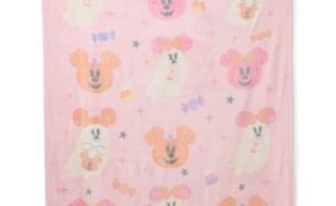 Mickey and Minnie Mouse Cutie Ghost Throw