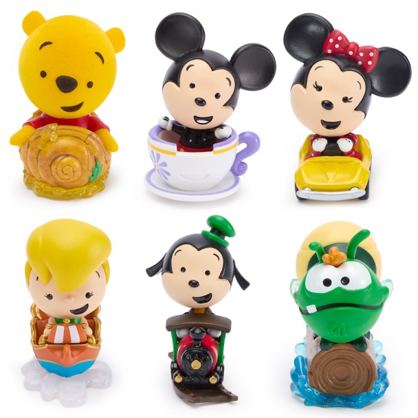 Mickey Mouse and Friends Disney Parks Diorama Mystery Figure