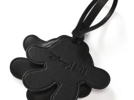 Mickey Mouse Glove Bag Charm by BÉIS