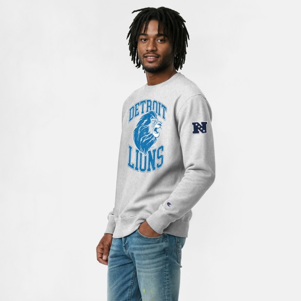 Simba - Detroit Lions Pullover Sweatshirt for Adults - Disney Champion NFL