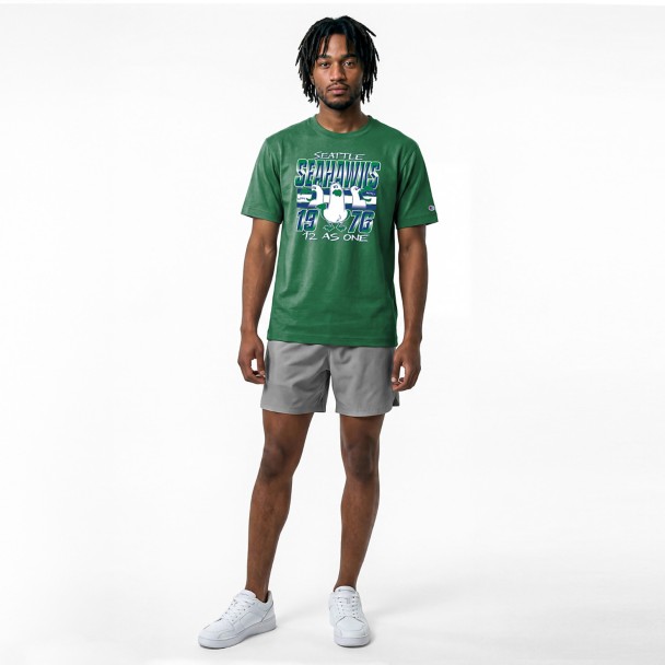 Finding Nemo Seagulls - Seattle Seahawks T-Shirt for Adults - Disney Champion NFL