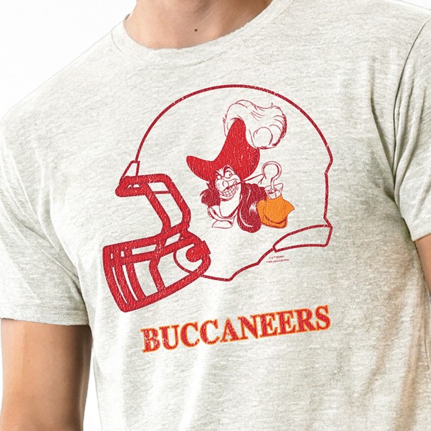 Captain Hook - Tampa Bay Buccaneers T-Shirt for Adults - Disney Champion NFL