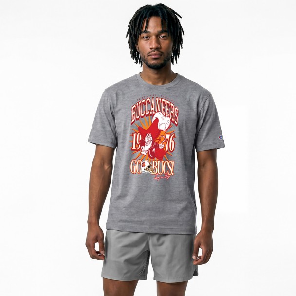 Captain Hook - Tampa Bay Buccaneers T-Shirt for Adults - Gray - Disney  Champion NFL