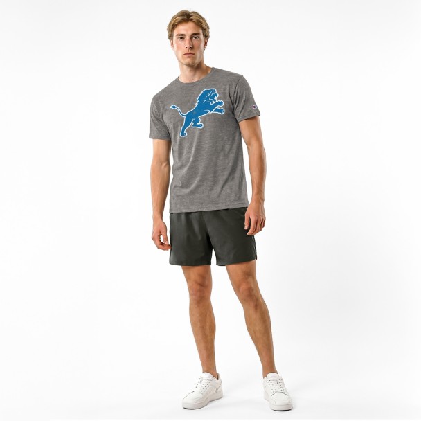 Simba - Detroit Lions T-shirt for Adults - Disney  Champion NFL