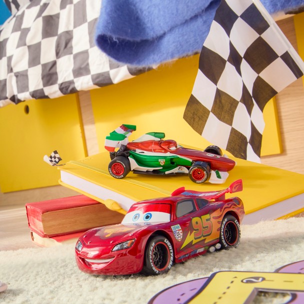 Lightning McQueen and Francesco Bernoulli Die Cast Twin Pack - Cars