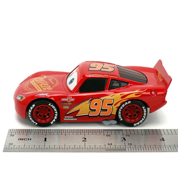 Lightning McQueen Die Cast Vehicle by Jada - Cars