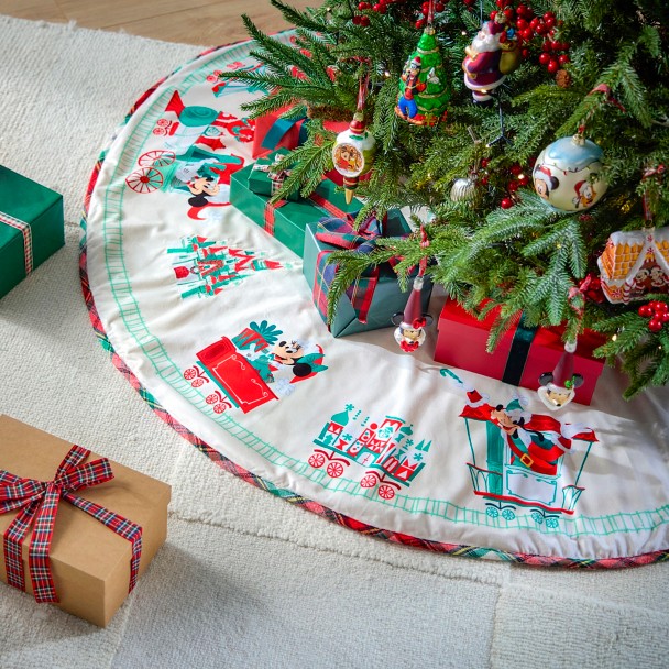 Mickey Mouse and Friends Fantasyland Castle Reversible Holiday Tree Skirt