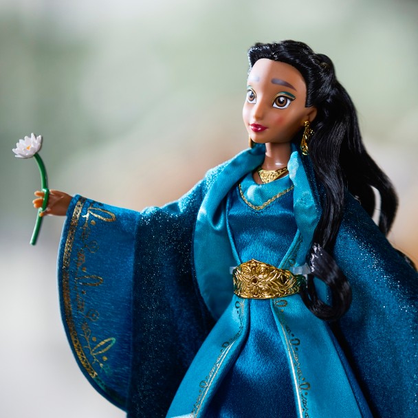 Jasmine Holiday Special Edition 2026 Doll - Aladdin - 11 1/2''