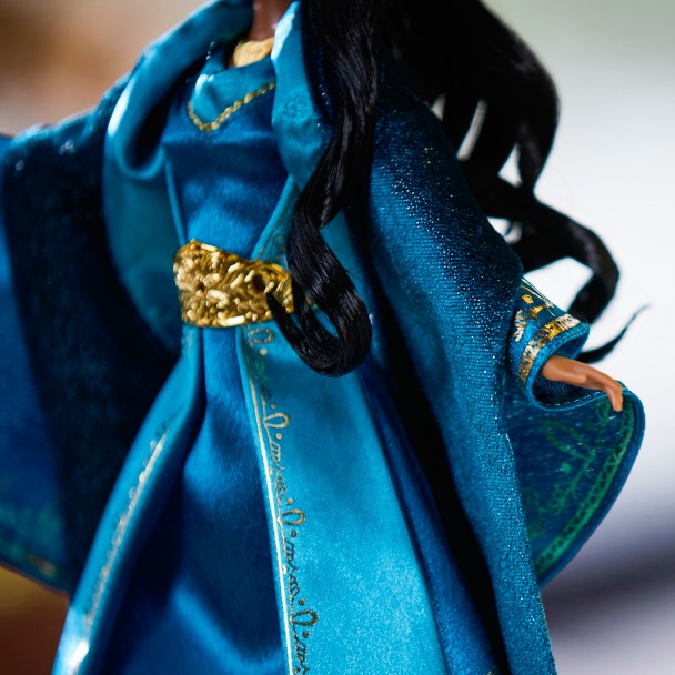 Jasmine Holiday Special Edition 2026 Doll - Aladdin - 11 1/2''