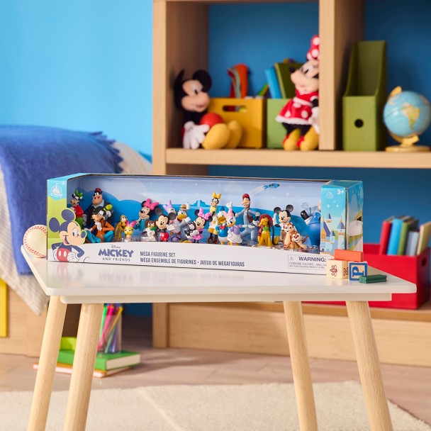 Mickey Mouse and Friends Mega Figure Set