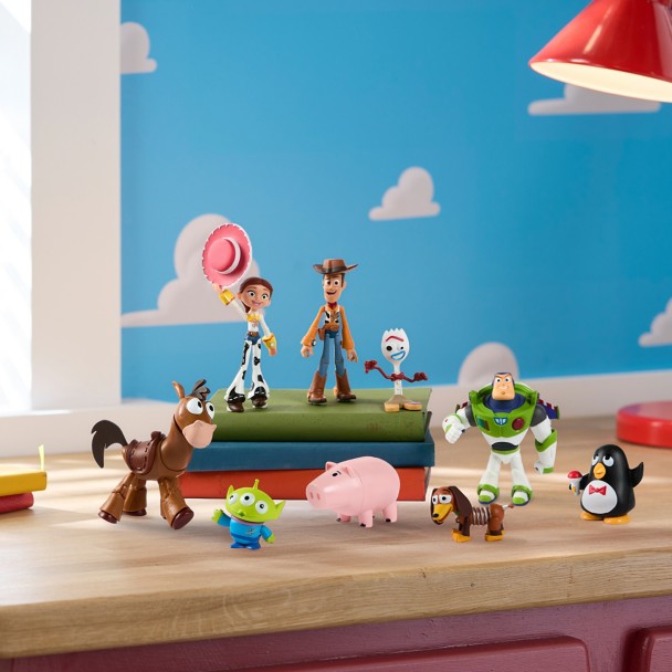 Andy's Toy Chest Action Figures Playset - Toy Story - Pixar Toybox