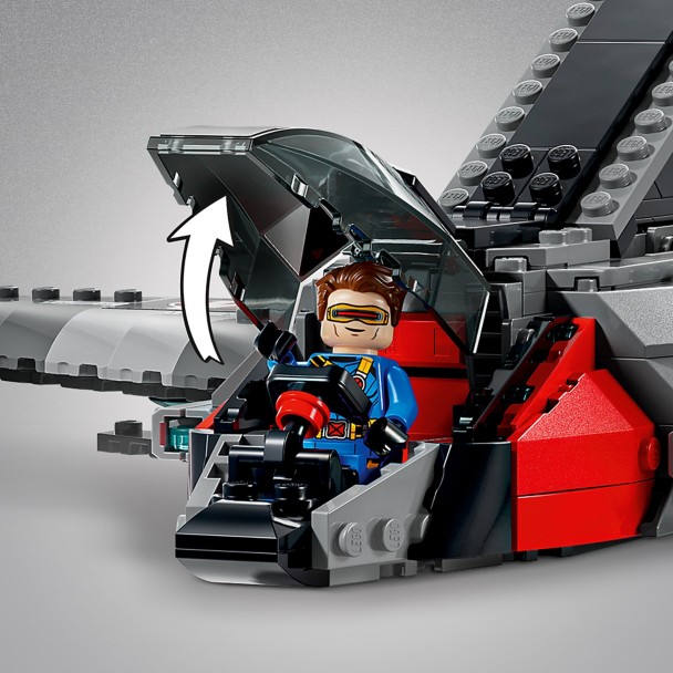 LEGO® Avengers Doomsday Quinjet 76347