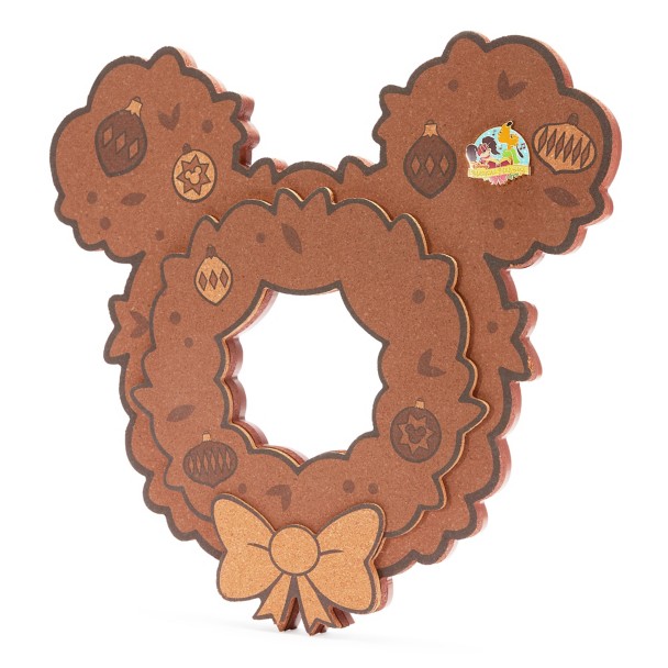 Mickey Mouse Icon Wreath Pin Collector's Cork Board with Pluto and Fifi Pin - Disney Magical Melodies - Limited Edition